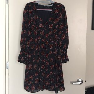 Bouquet smocked cuff dress